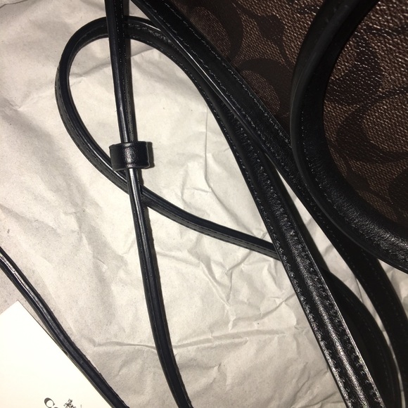 ❤️❤️FIRM Price❤️❤️ Coach Mini Bennett Dark Brown - Picture 4 of 6